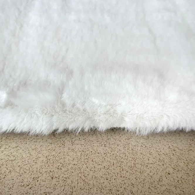 Koberec Carmen Rabbit Fur 1,2/1,7 RS-TM-1 biely