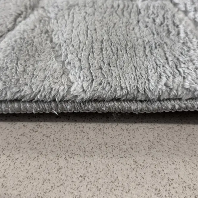 Koberec Cosy Rug 0,6/0,9 strieborná