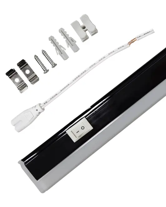 Svietidlo LED Q-64AB T5 CUBE LINE 14W 4200K čierna