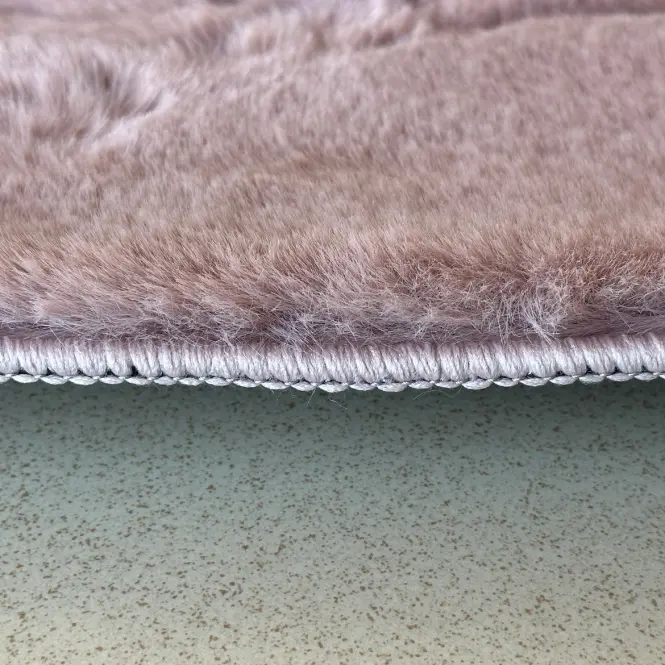 Koberec Bella Rabbit Fur 1,2/1,7 15 púdrovoružový