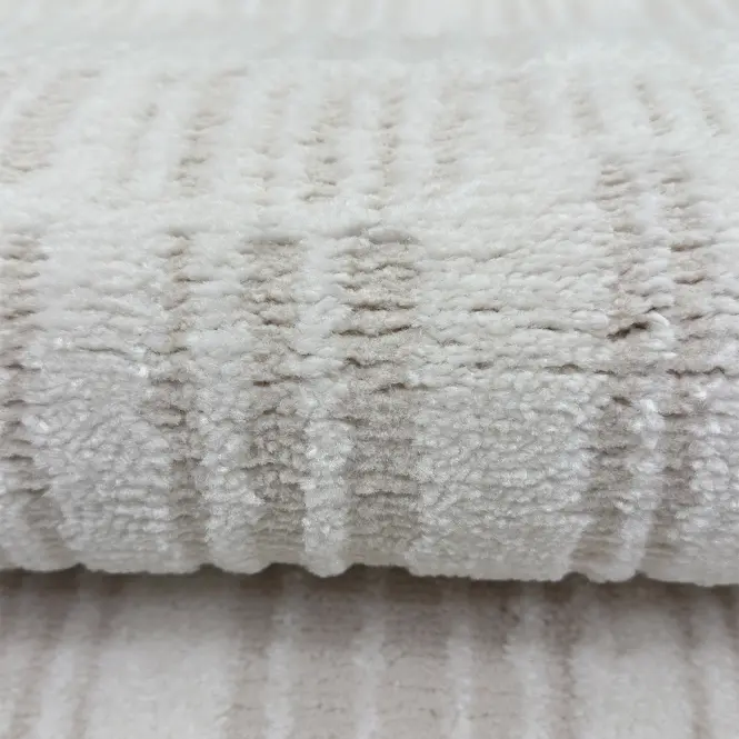 Koberec Petra 1,33/1,7 Oz0978a-Dba-Sivr-Ivr