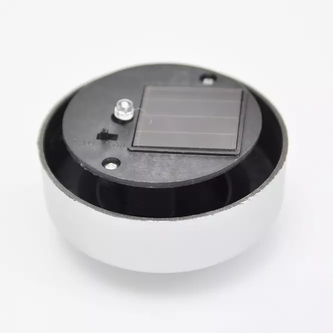 Solárna lampa 1 LED RGB BY-131579