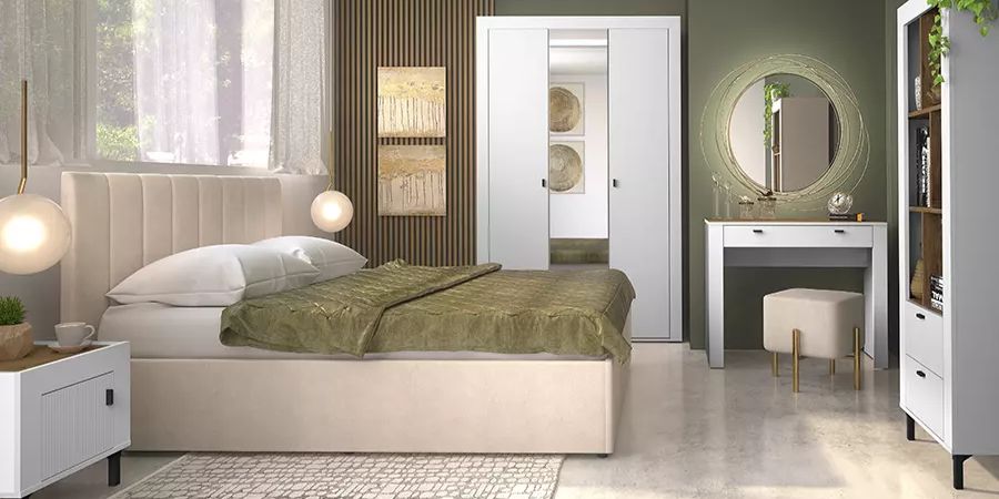 Decluttering- Merkury Market
